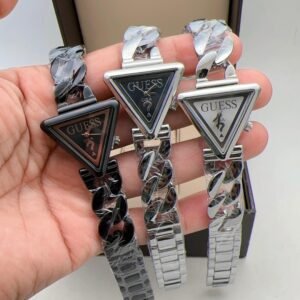 Guess Ladies Watch – Stylish & Elegant ⌚