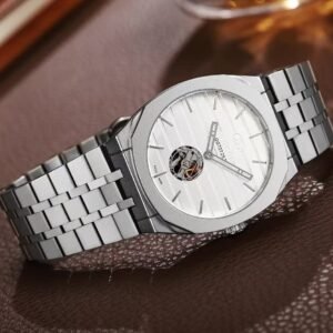 Gucci 25H Style Silver Bracelet Watch