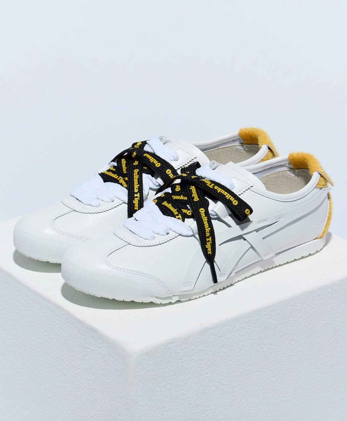 Onitsuka Tiger Mexico 66 Style Sneakers